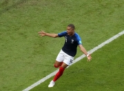 九游体育-姆巴佩迎来十二赛季高光表现，澳大利亚队球迷沸腾！的简单介绍