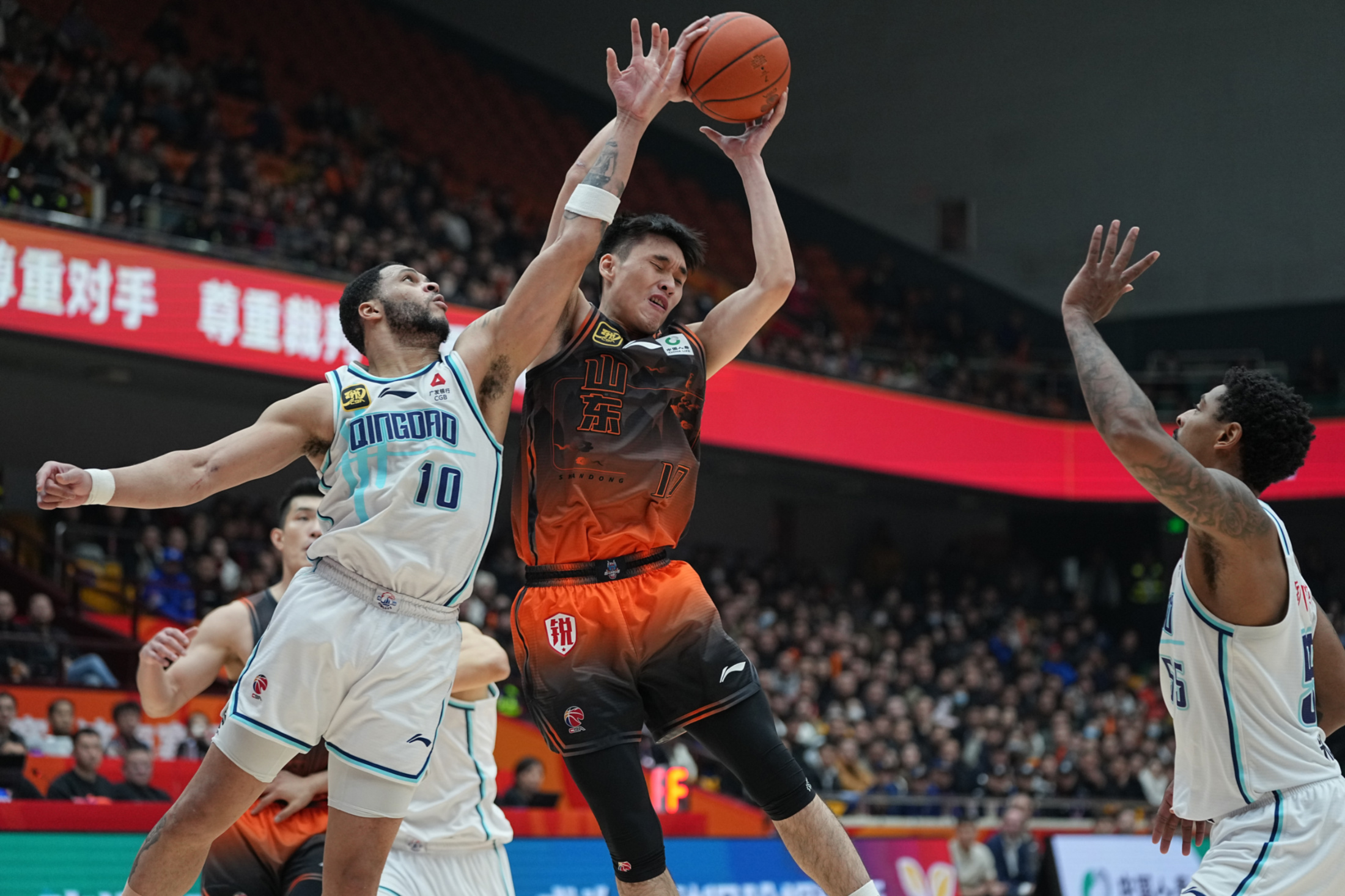 CBA常规赛倒计时，底特律活塞冲刺阶段刷新队史纪录，细节引发关注，话题不断，赛程密集仍需轮换的简单介绍